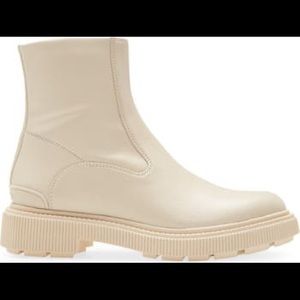 Franco Sarto “Jinta” Lug Boot sz 7.5